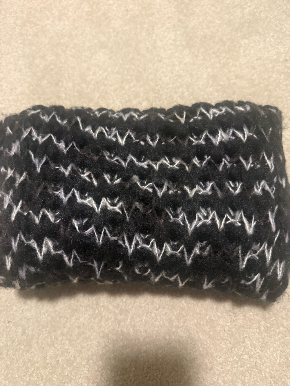 Source Unknown Black and White Knit Headband Ear Warmer